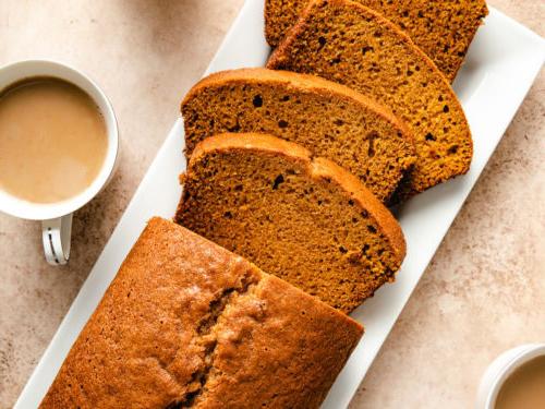 Top down view of a loaf of pumpkin bread.