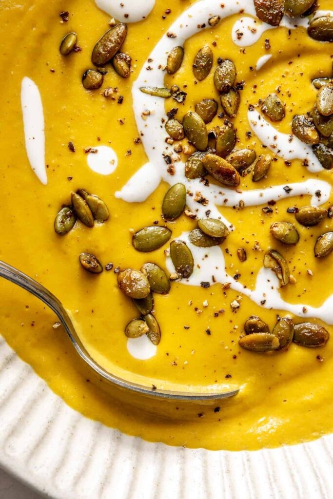 Glutensiz ve Laktozsuz Kabocha Köri Kaju Çorbası Tarifi